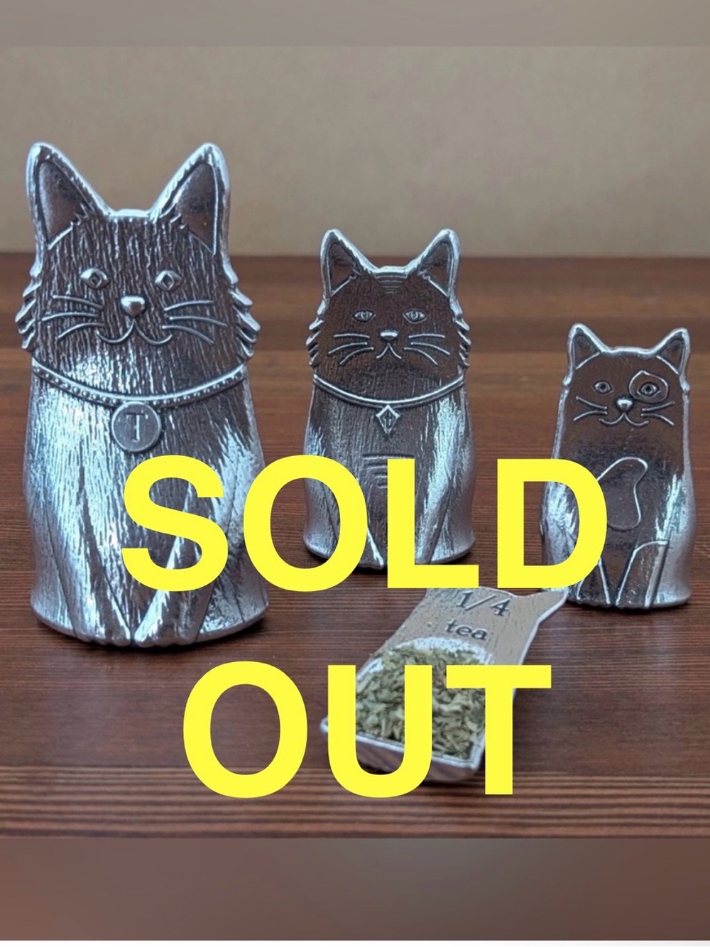 SOLD OUT Roosfoos Family of Cats Hand Crafted Pewter Measuring